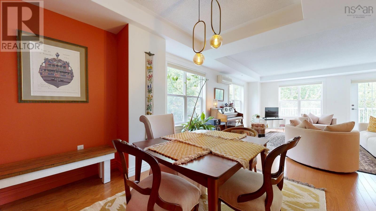 476 Main Street #308 Property Photo 16