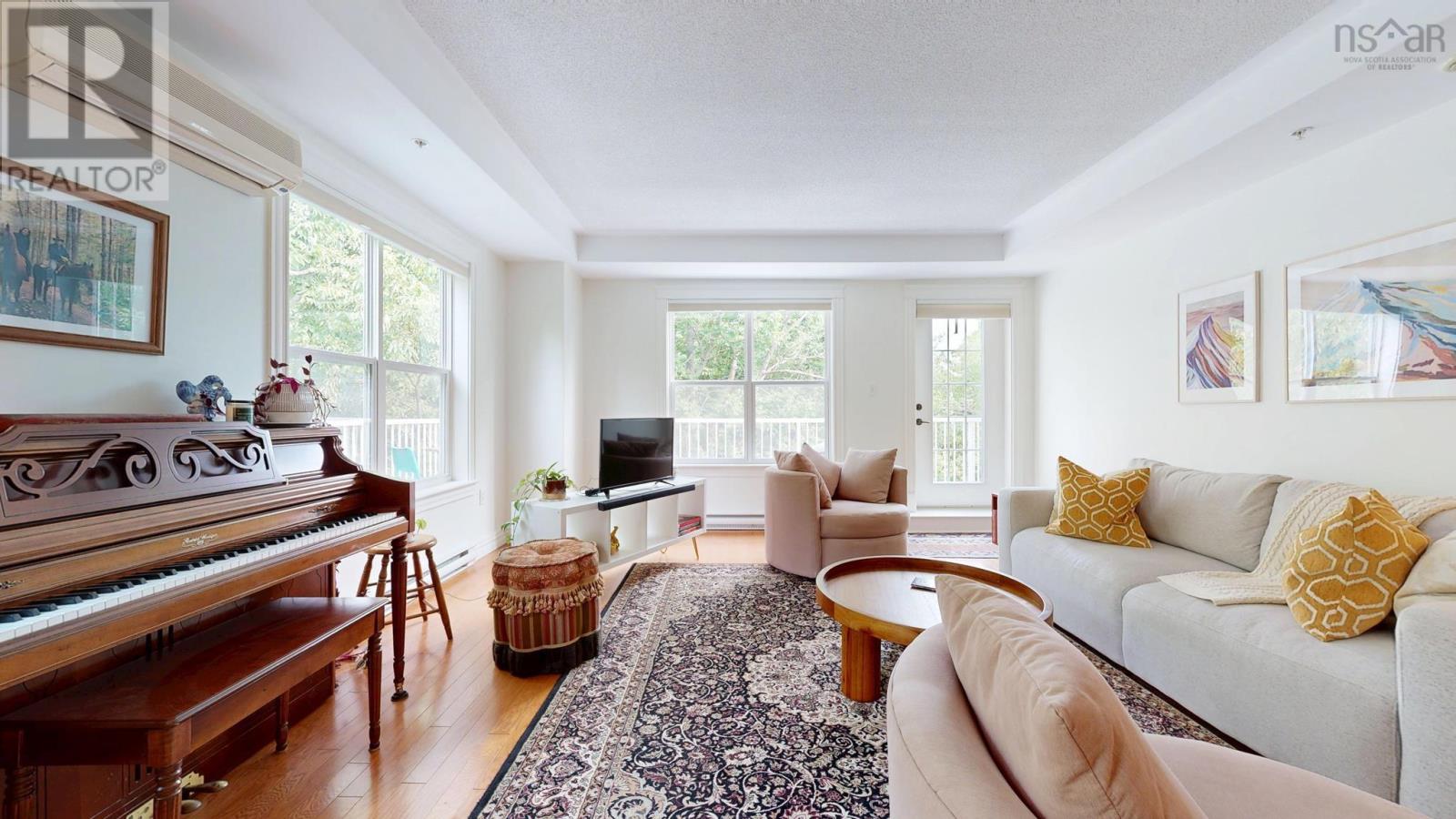 476 Main Street #308 Property Photo 19