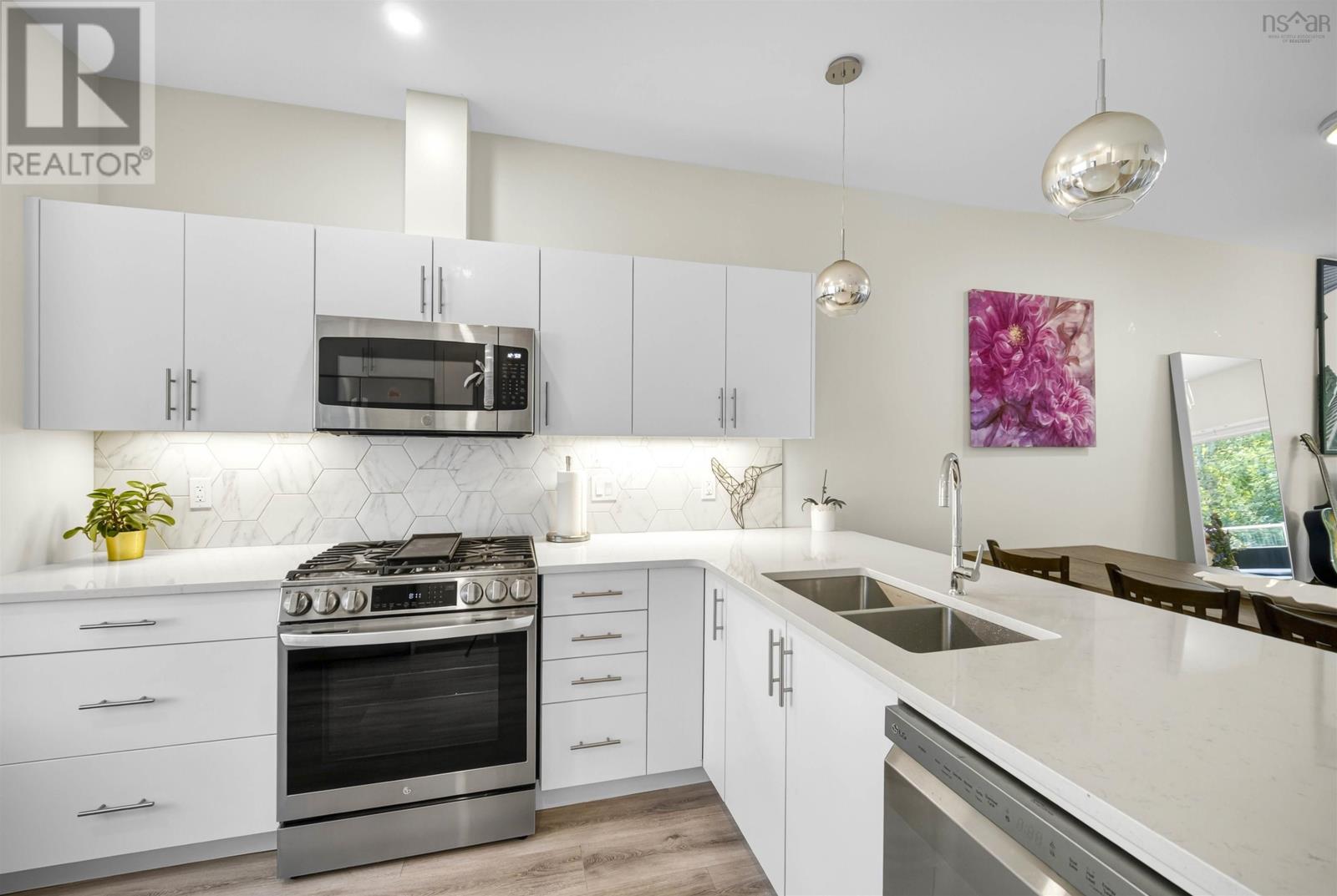 46 Nadia Drive Property Photo 1