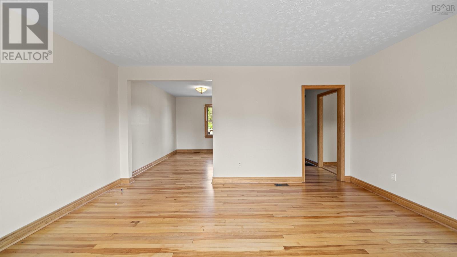 329 Victoria Avenue Property Photo 13