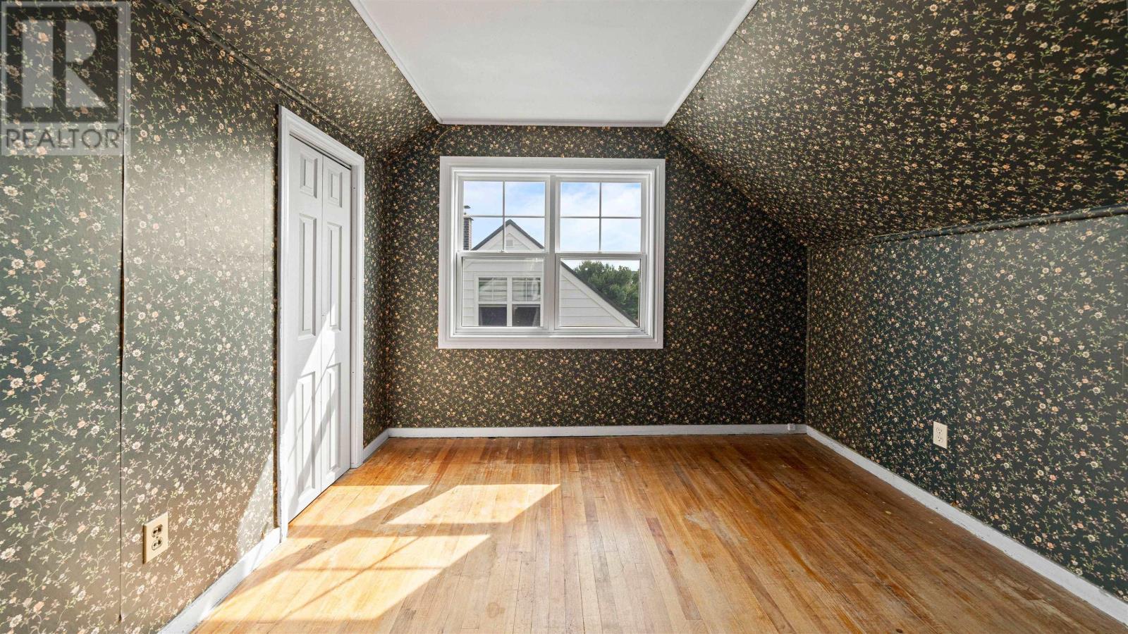 329 Victoria Avenue Property Photo 26