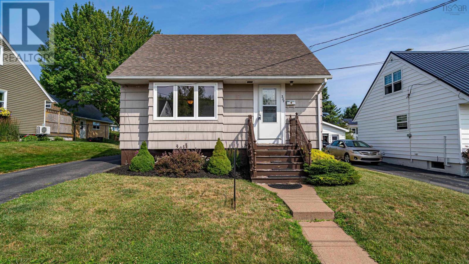 329 Victoria Avenue Property Photo 46