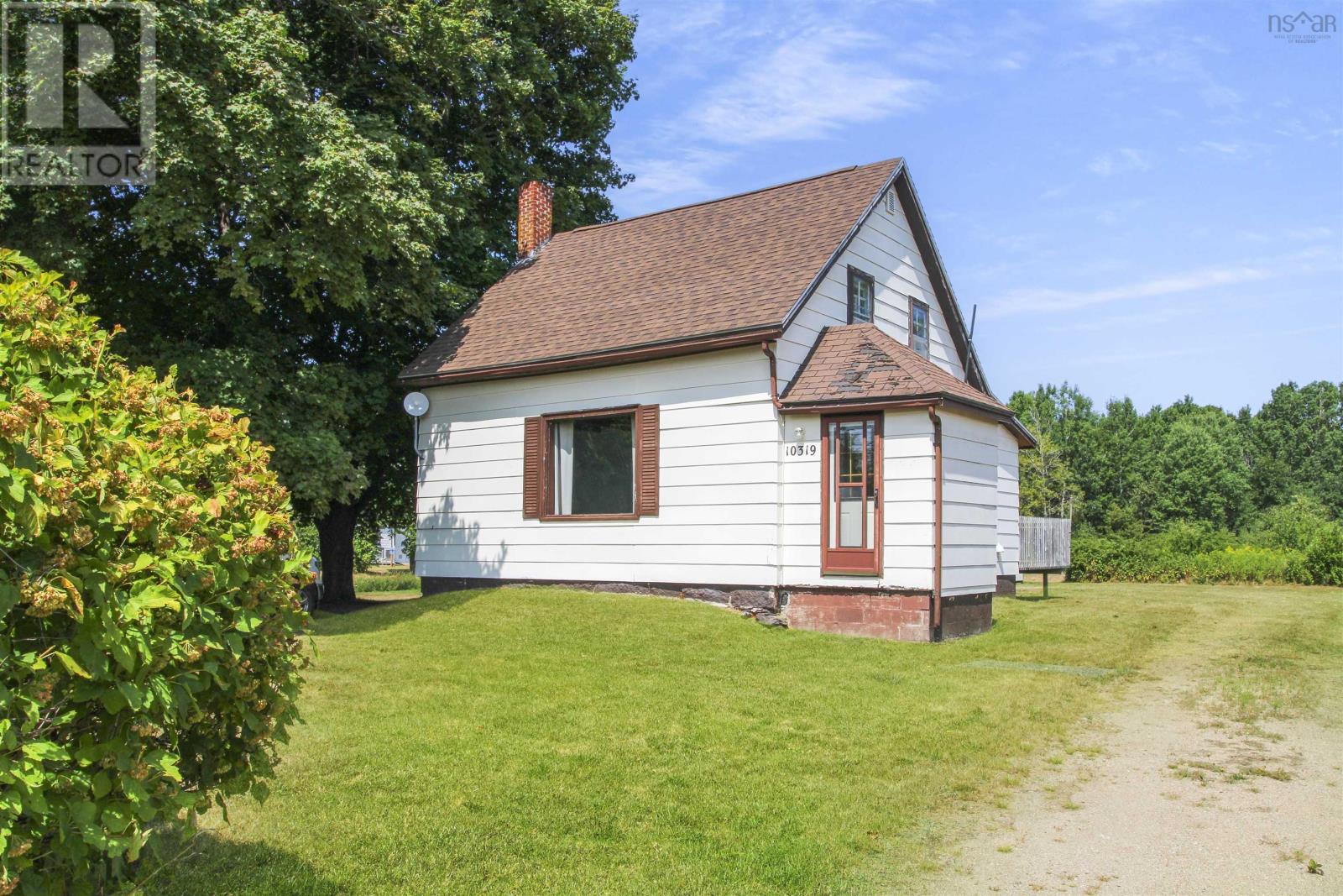 10319 Highway 1 Property Photo