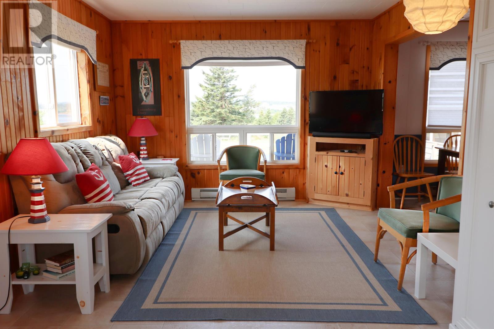 11 Riverview Drive Property Photo 4