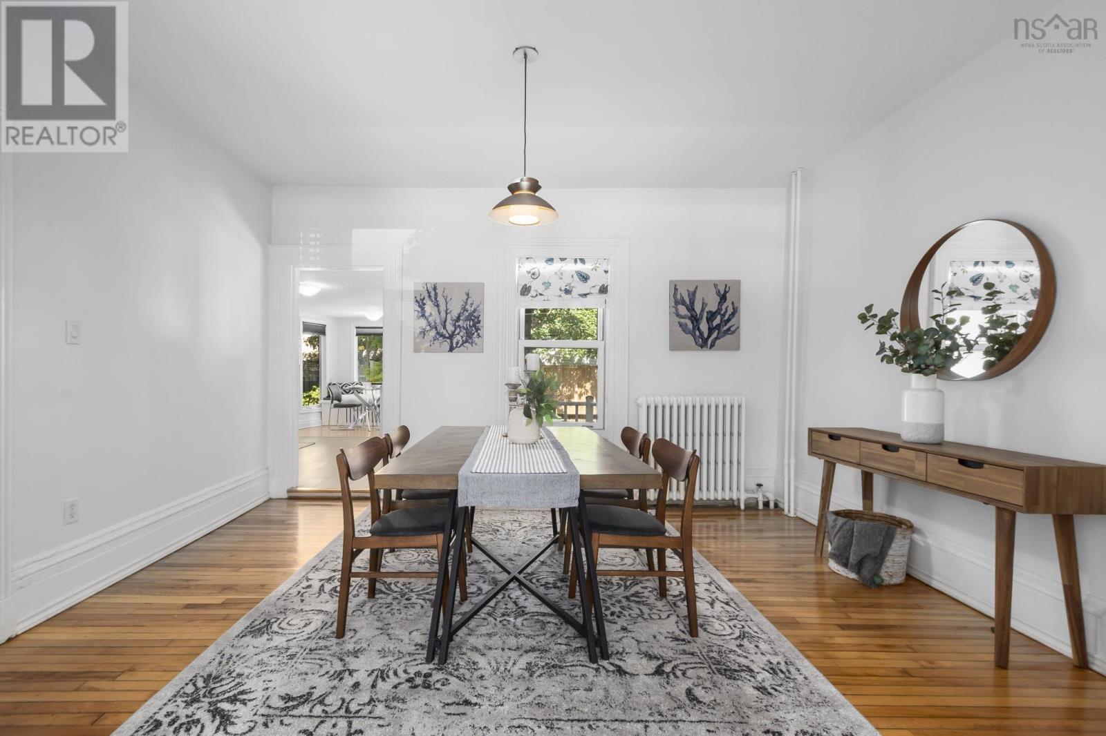 1671 Chestnut Street Property Photo 9