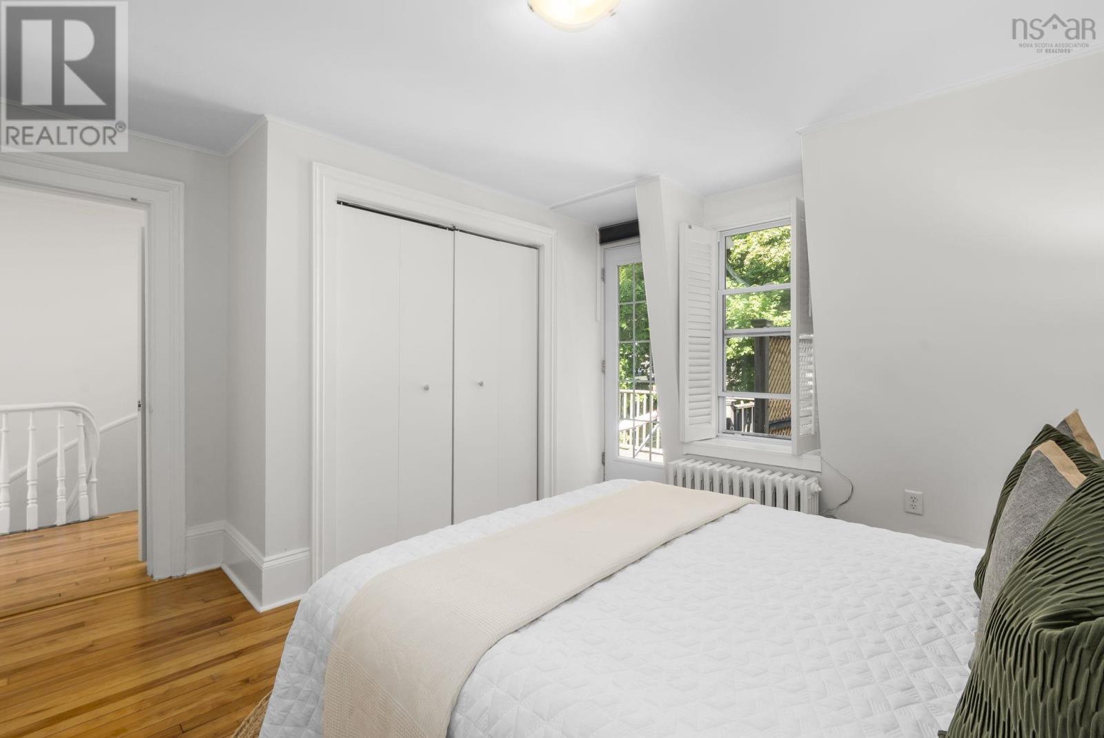 1671 Chestnut Street Property Photo 18