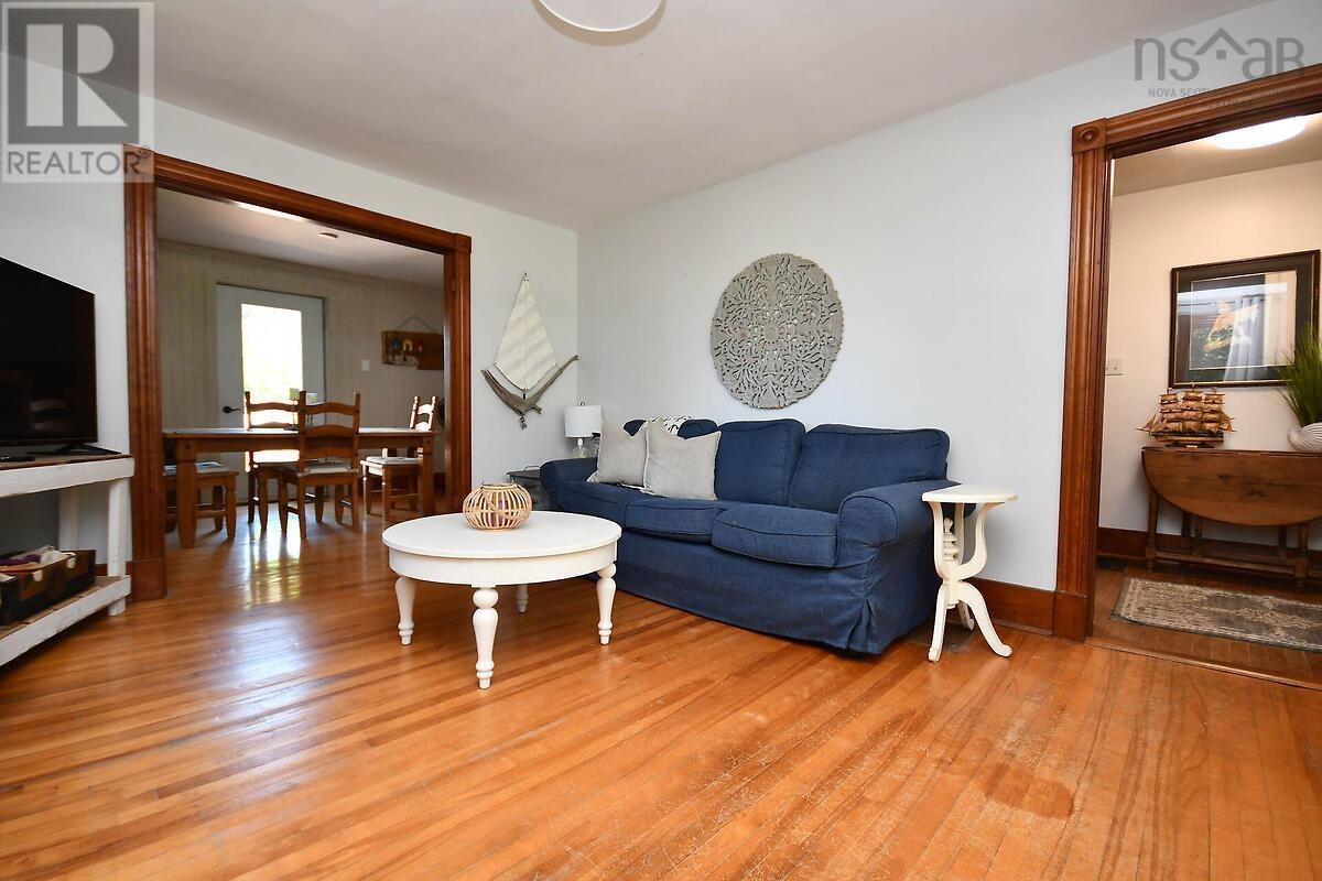 4677 Highway 215 Property Photo 7