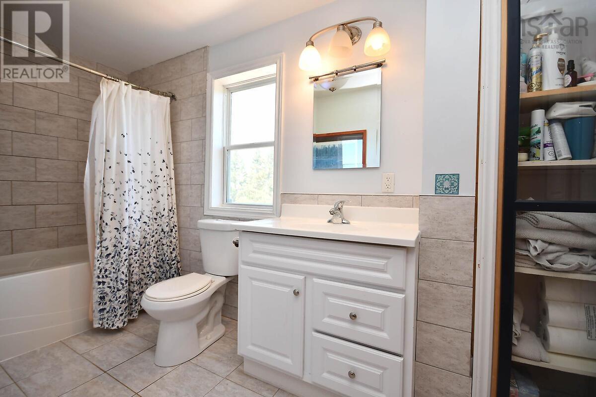 4677 Highway 215 Property Photo 19