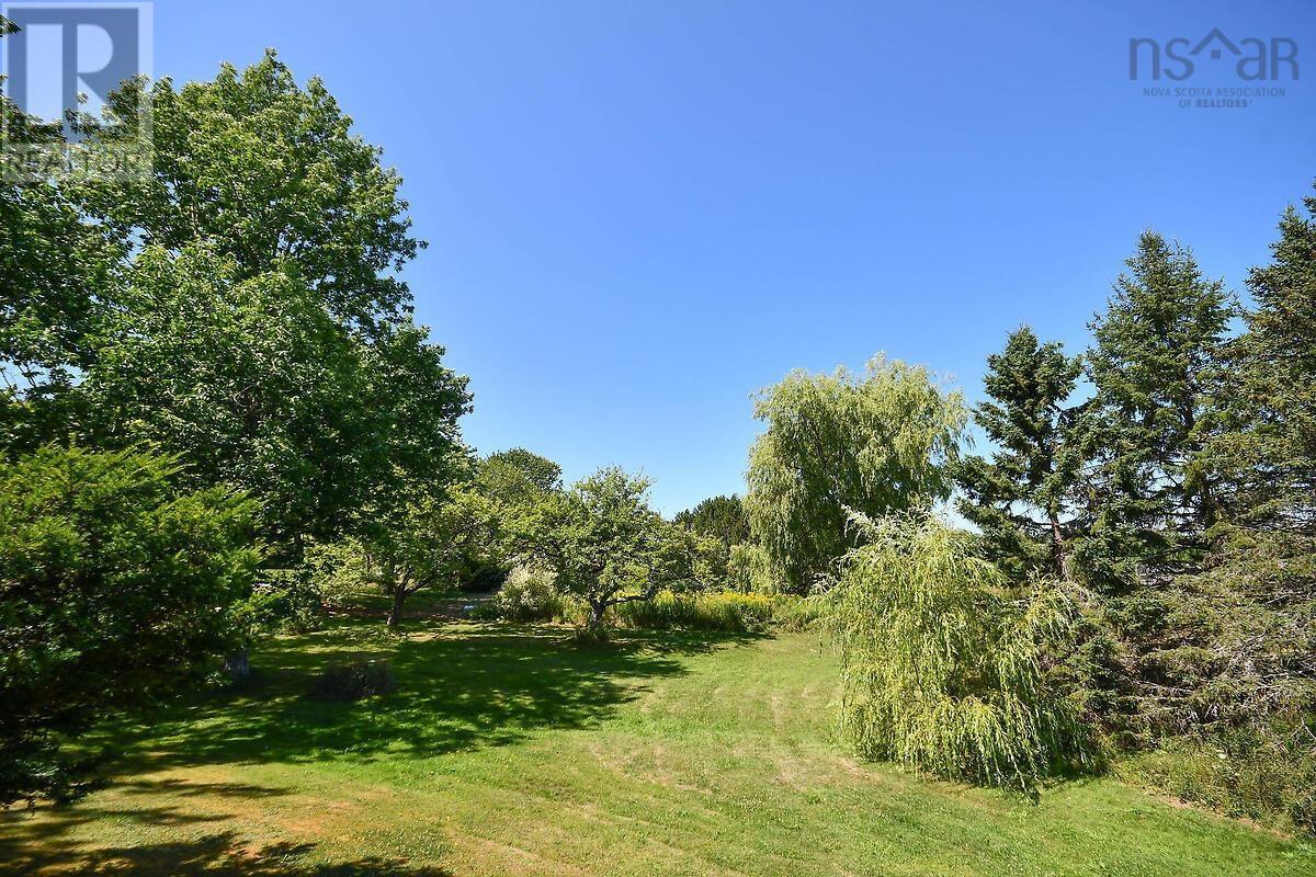 4677 Highway 215 Property Photo 31