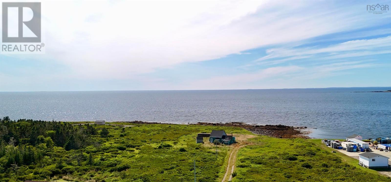 8581 Highway 3 Property Photo 2