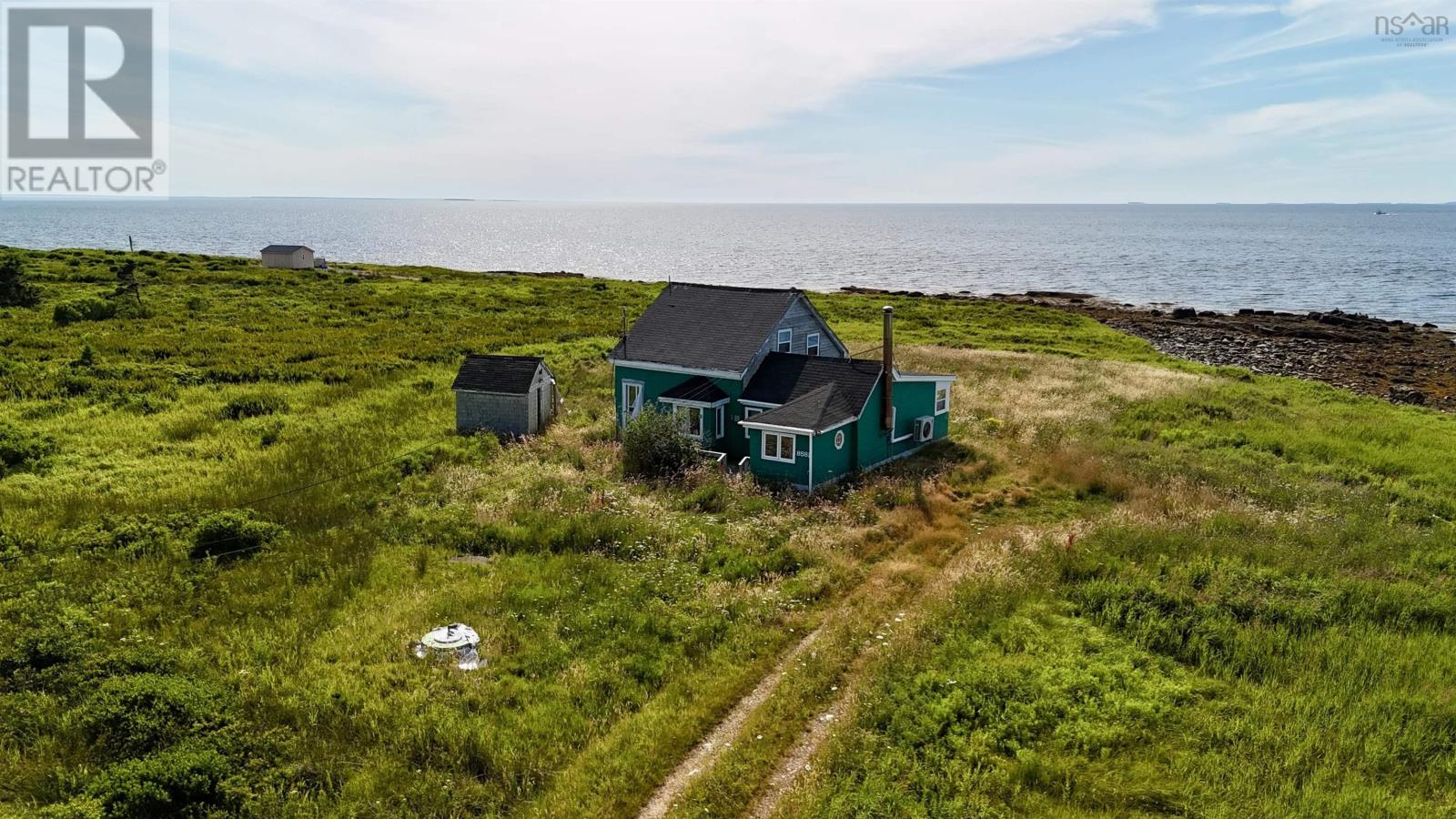 8581 Highway 3 Property Photo 6