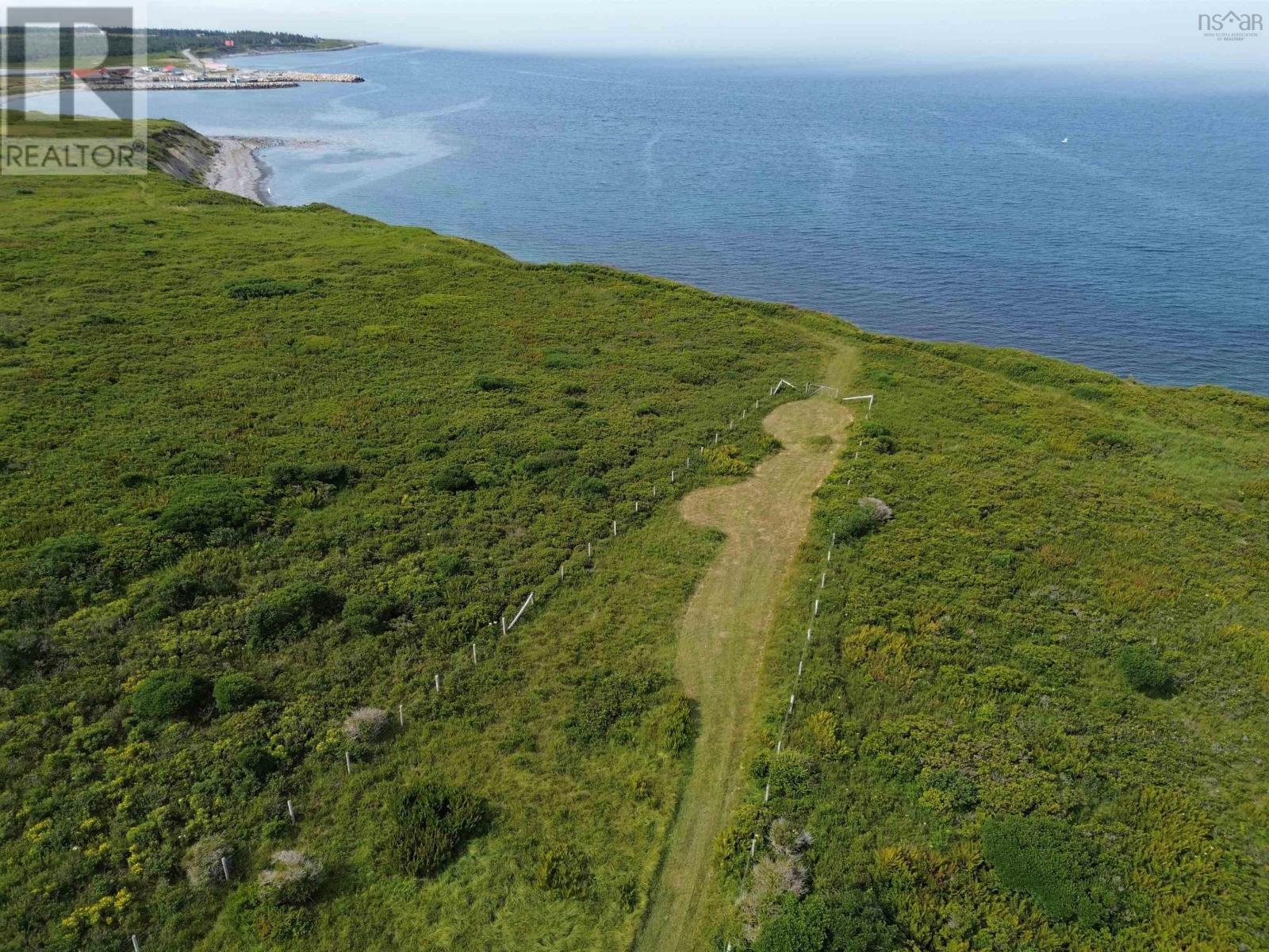 1837 Main Shore Road Property Photo 4