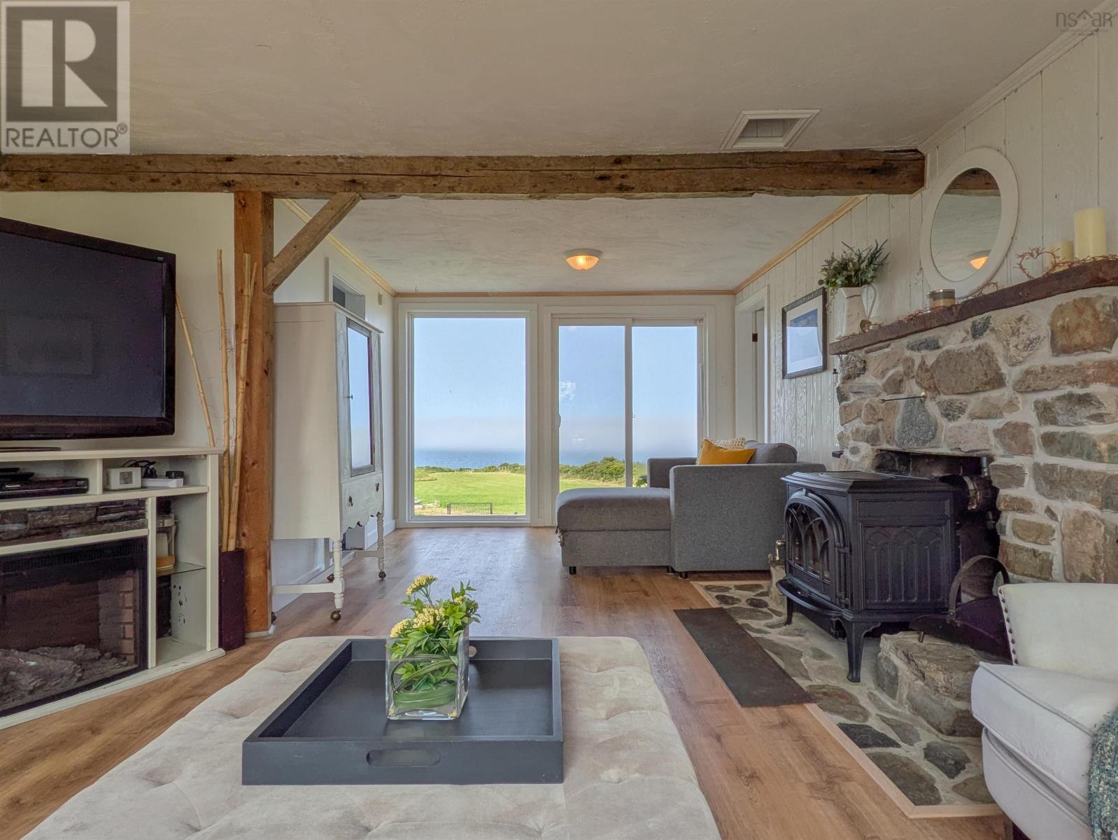 1837 Main Shore Road Property Photo 25