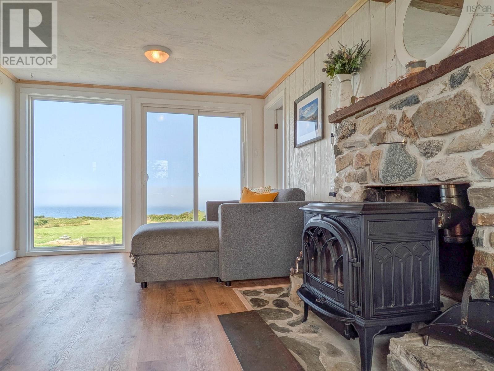 1837 Main Shore Road Property Photo 26