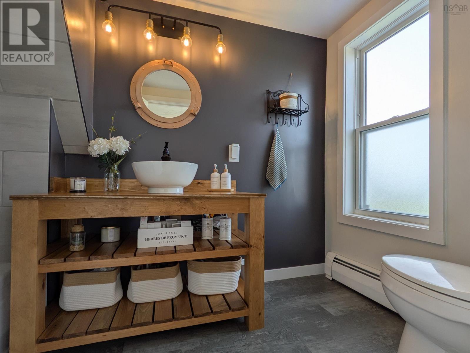 1837 Main Shore Road Property Photo 29