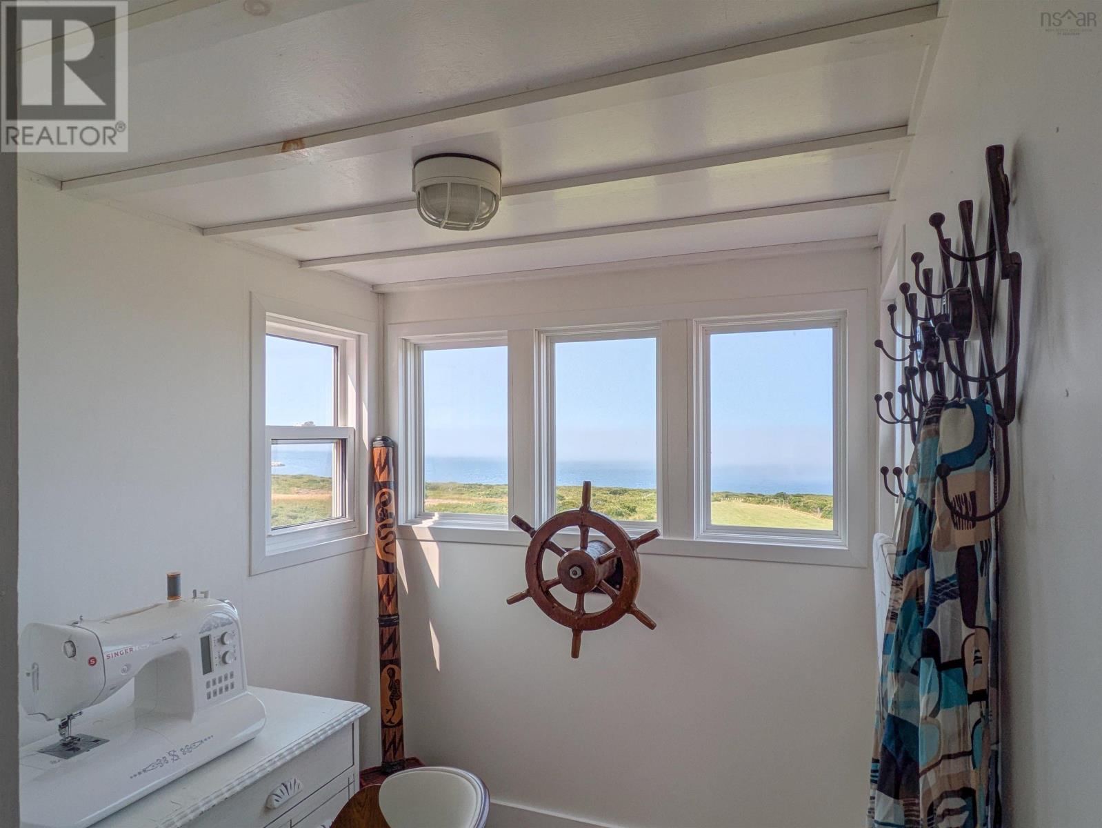 1837 Main Shore Road Property Photo 39