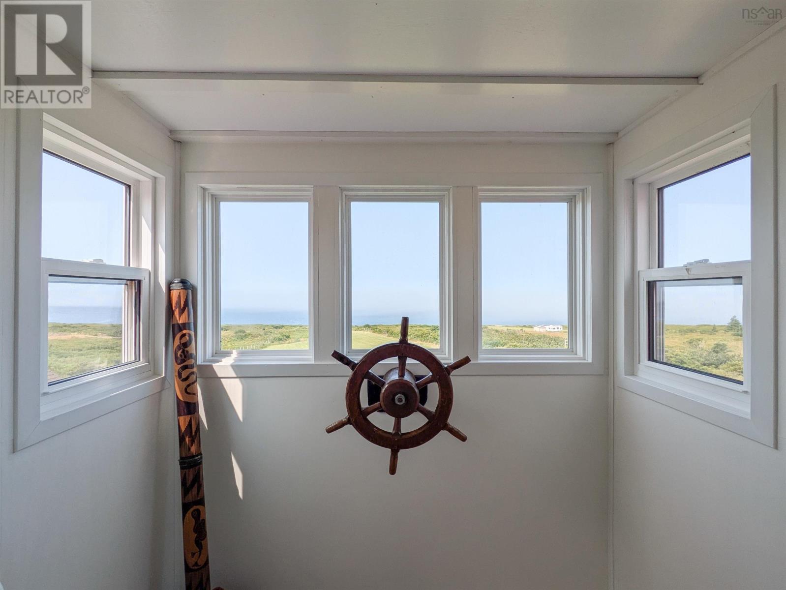 1837 Main Shore Road Property Photo 40