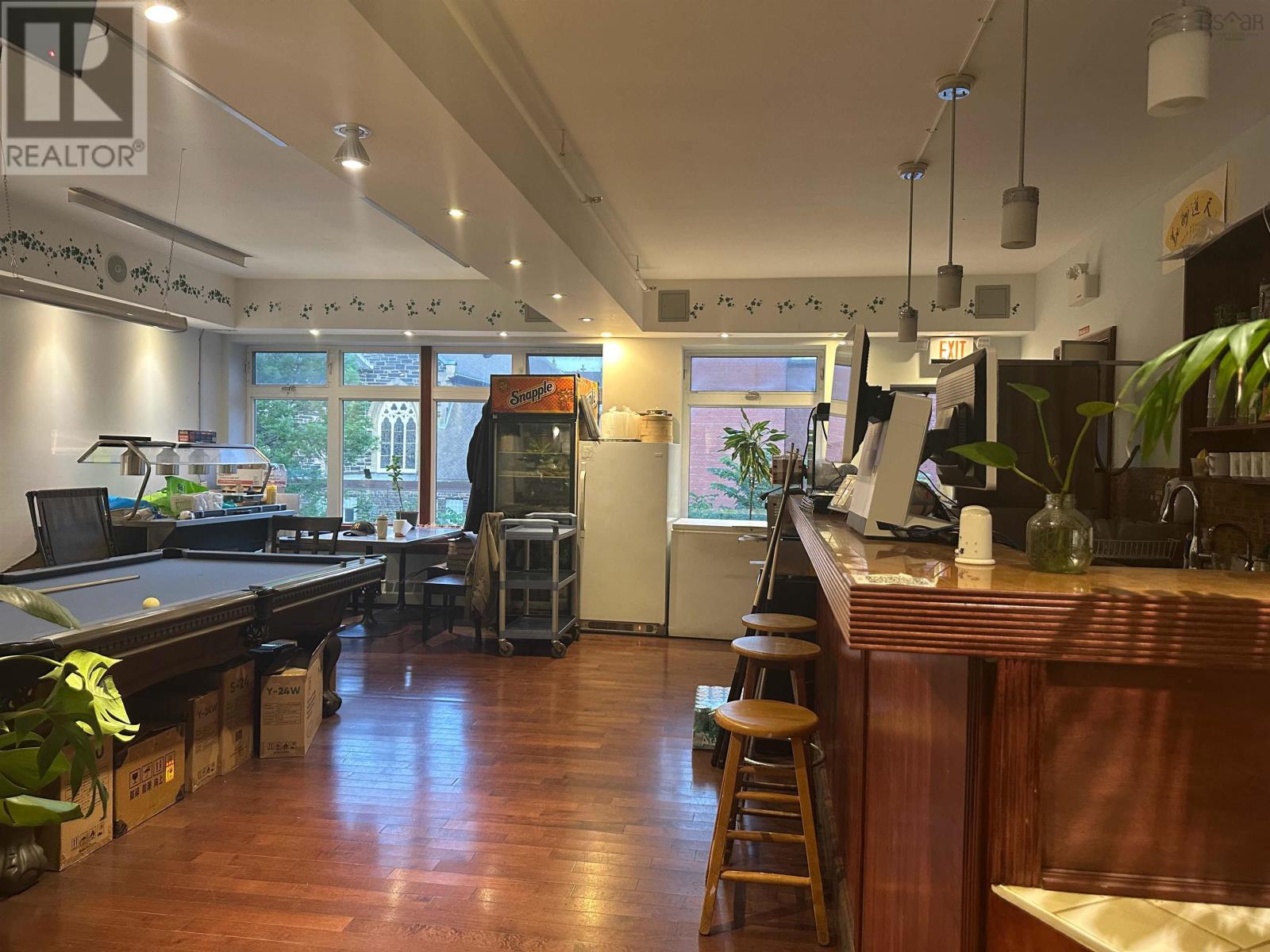 5234 Blowers Street Property Photo 6