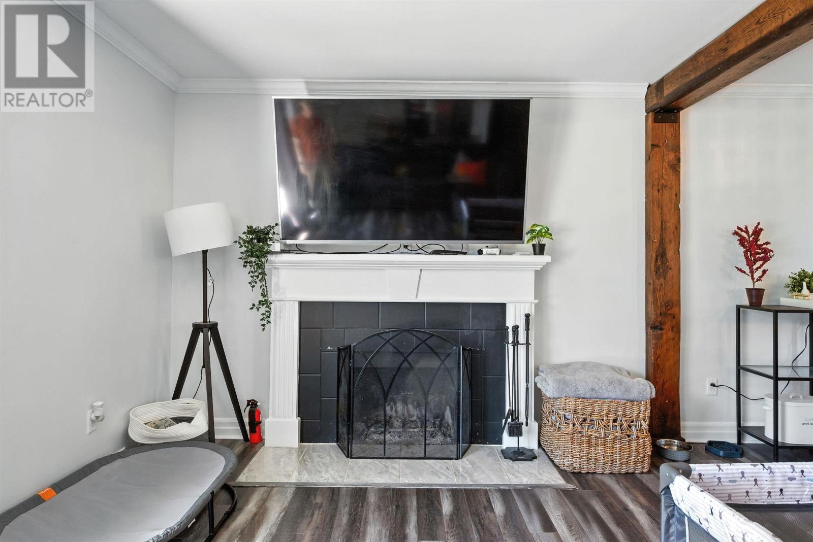 1909 Hammonds Plains Road Property Photo 12