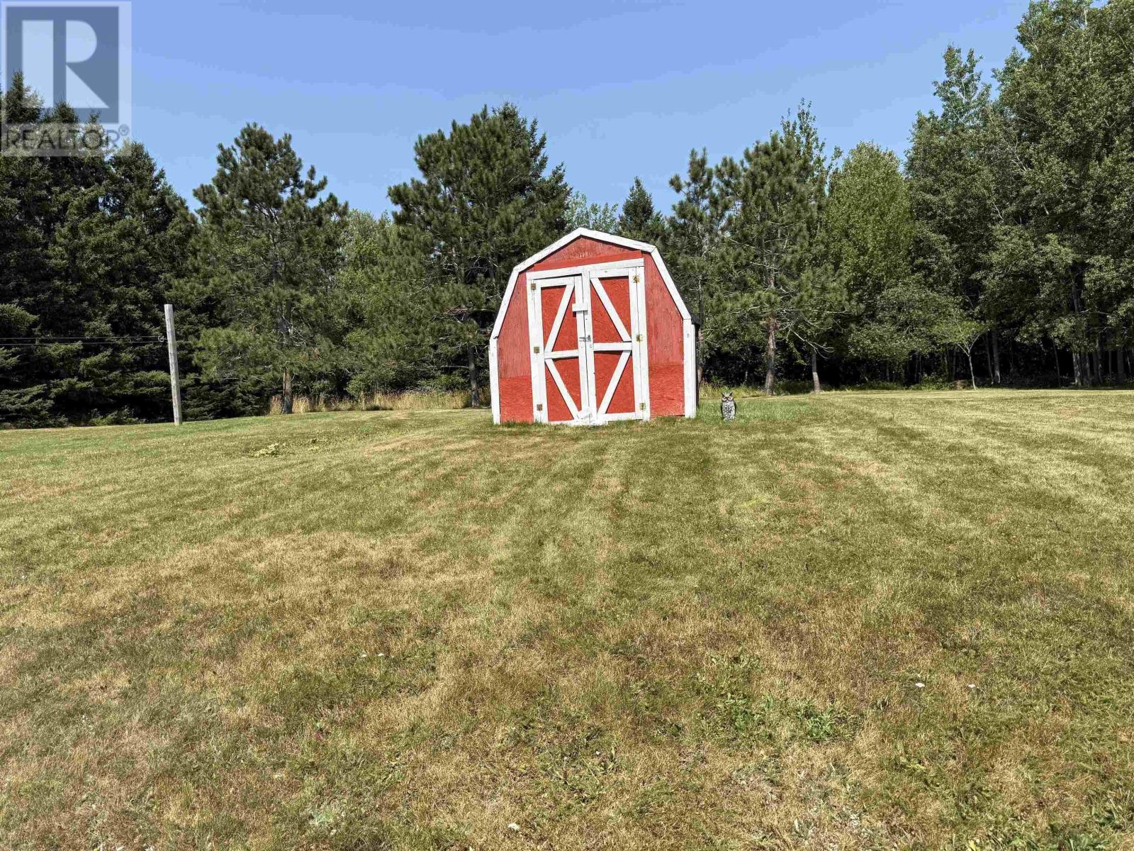 473 Willow Avenue Property Photo 10