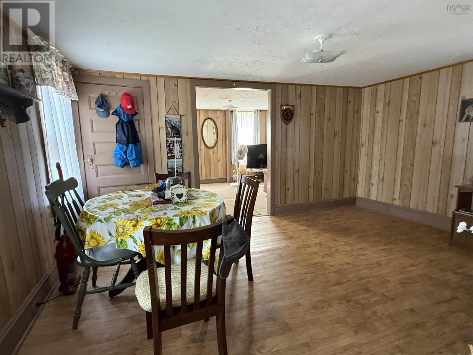 473 Willow Avenue Property Photo 21