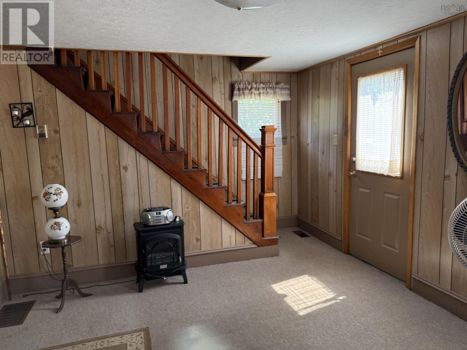 473 Willow Avenue Property Photo 25