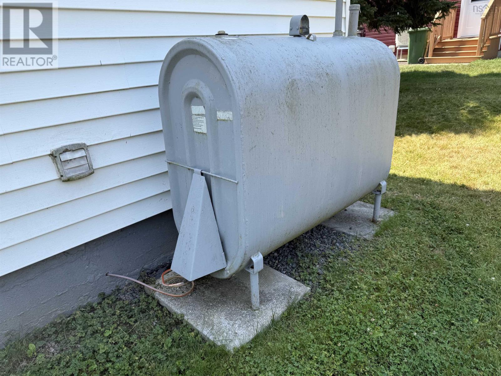 473 Willow Avenue Property Photo 41