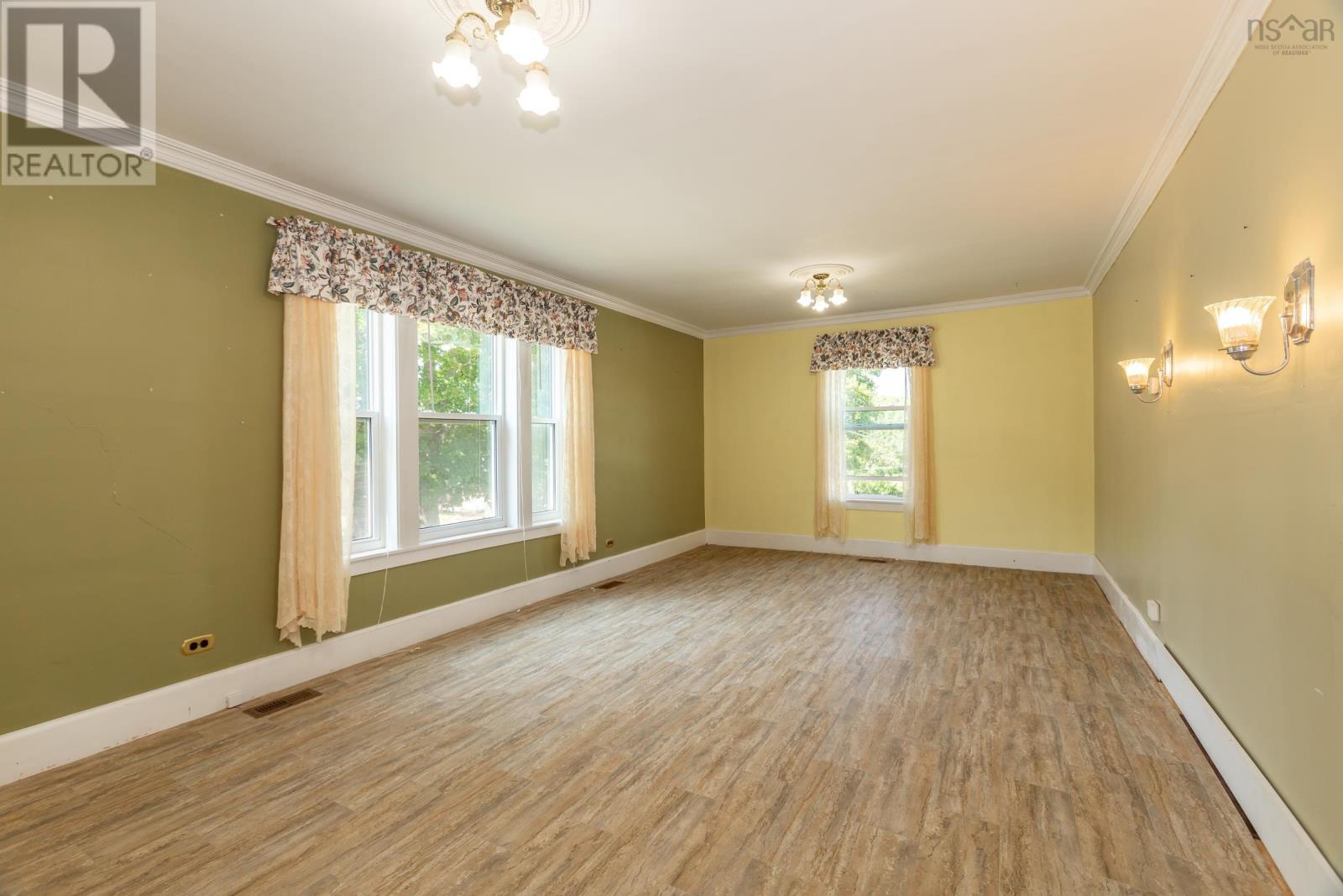 7498 Highway 340 Property Photo 17