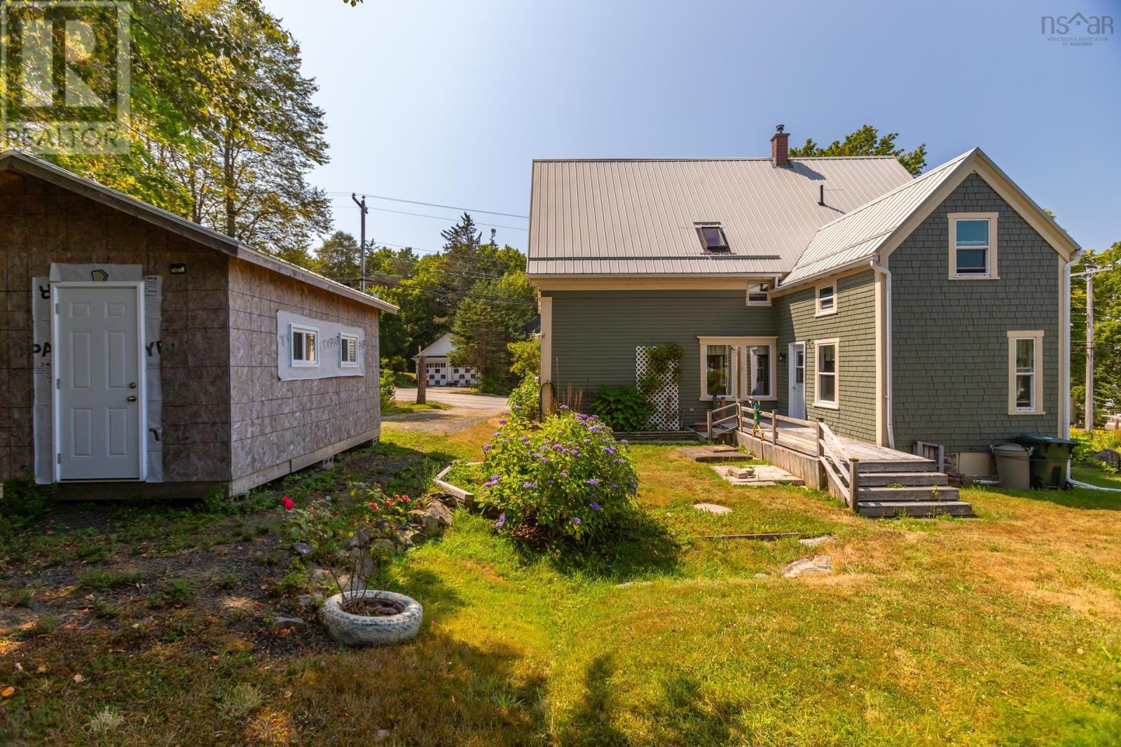 7498 Highway 340 Property Photo 40