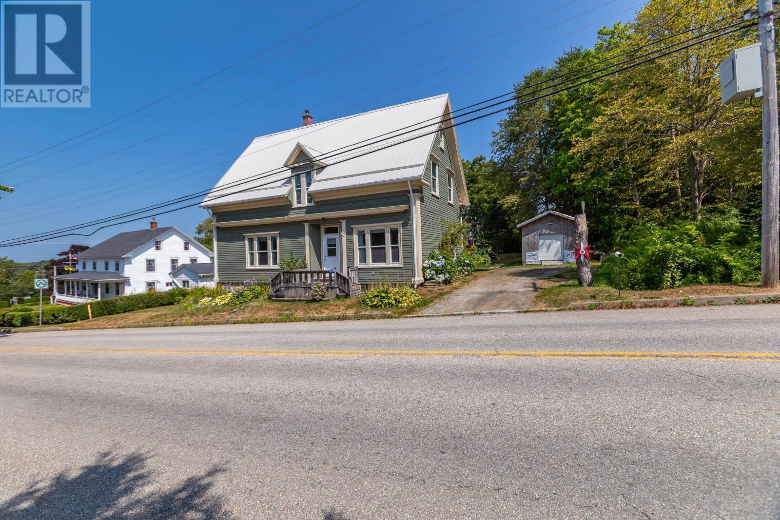 7498 Highway 340 Property Photo 44
