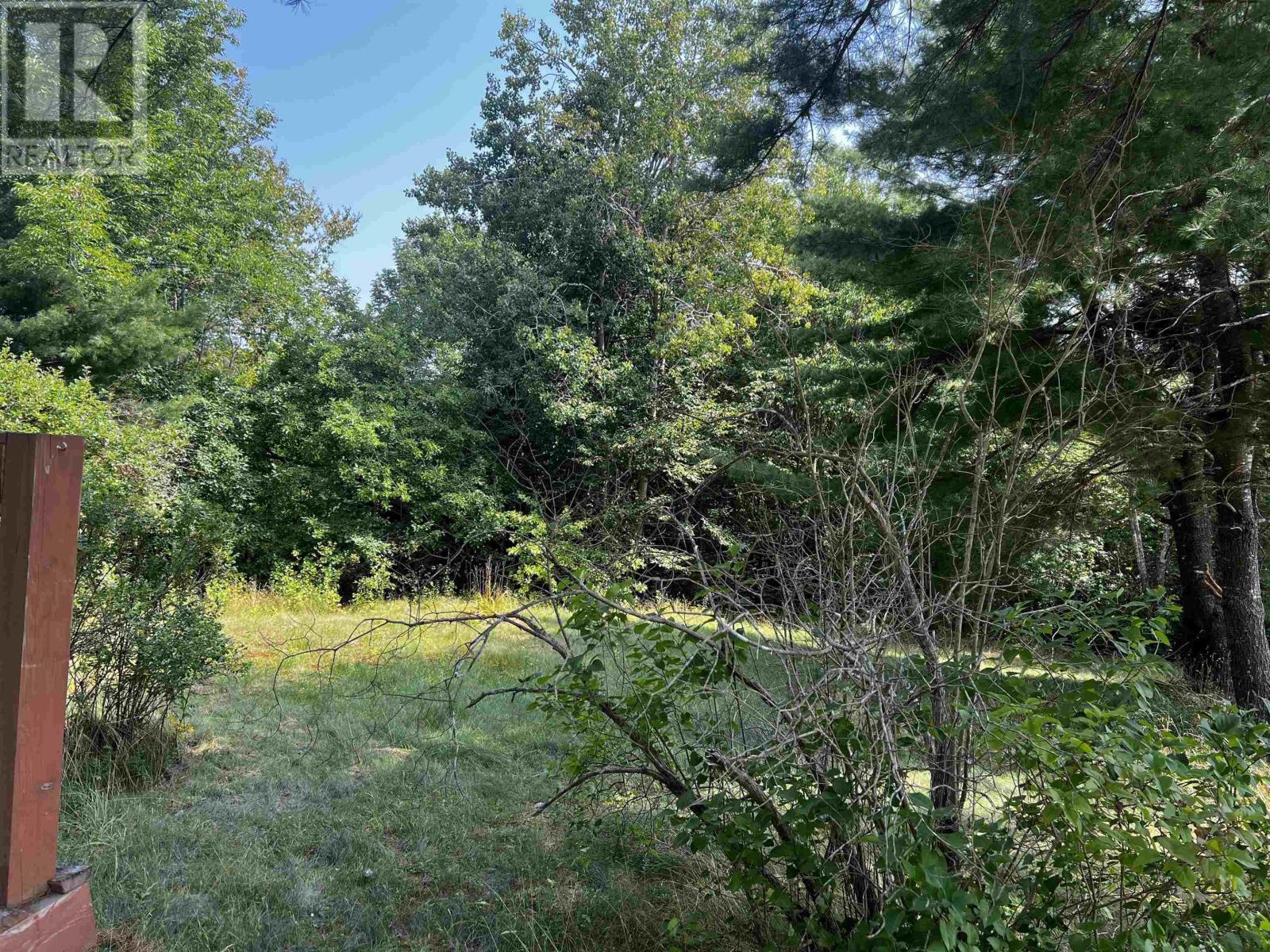 35 Shine Drive Property Photo 4