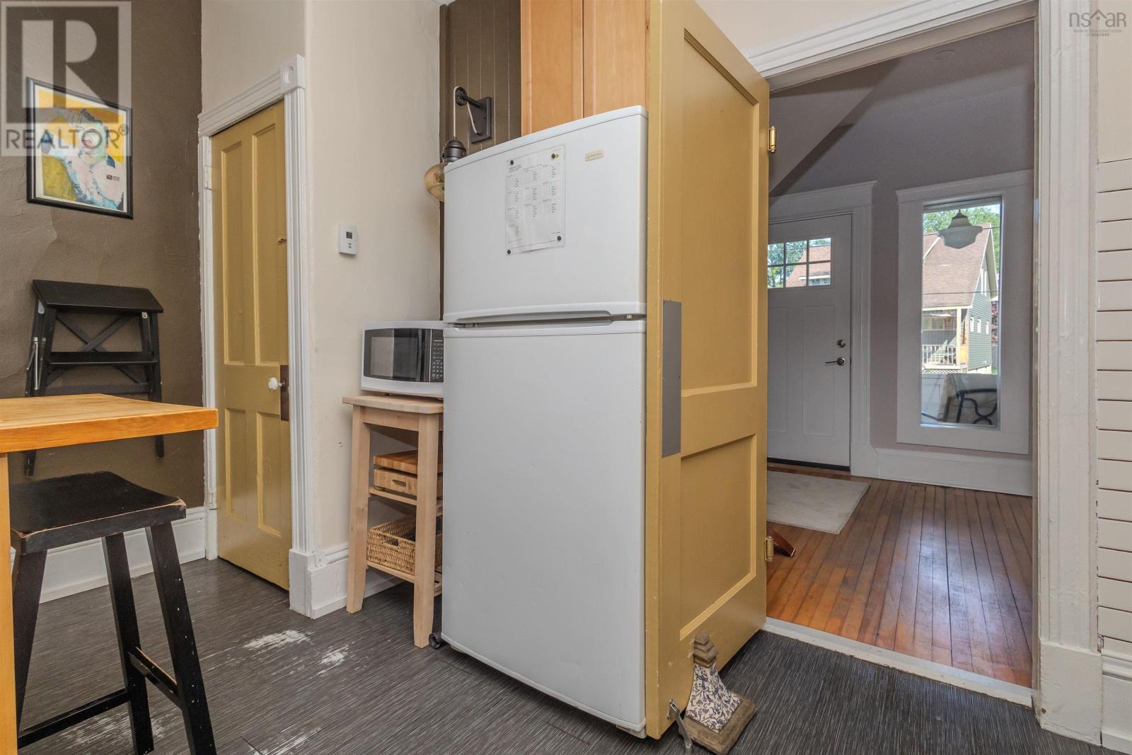 69 Union Street Property Photo 9