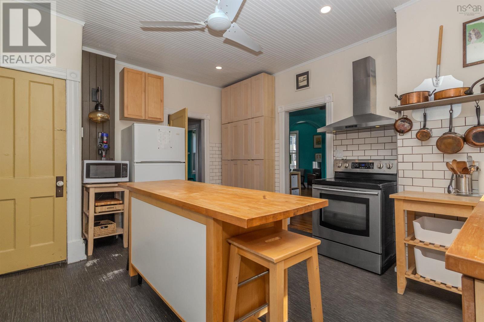 69 Union Street Property Photo 13