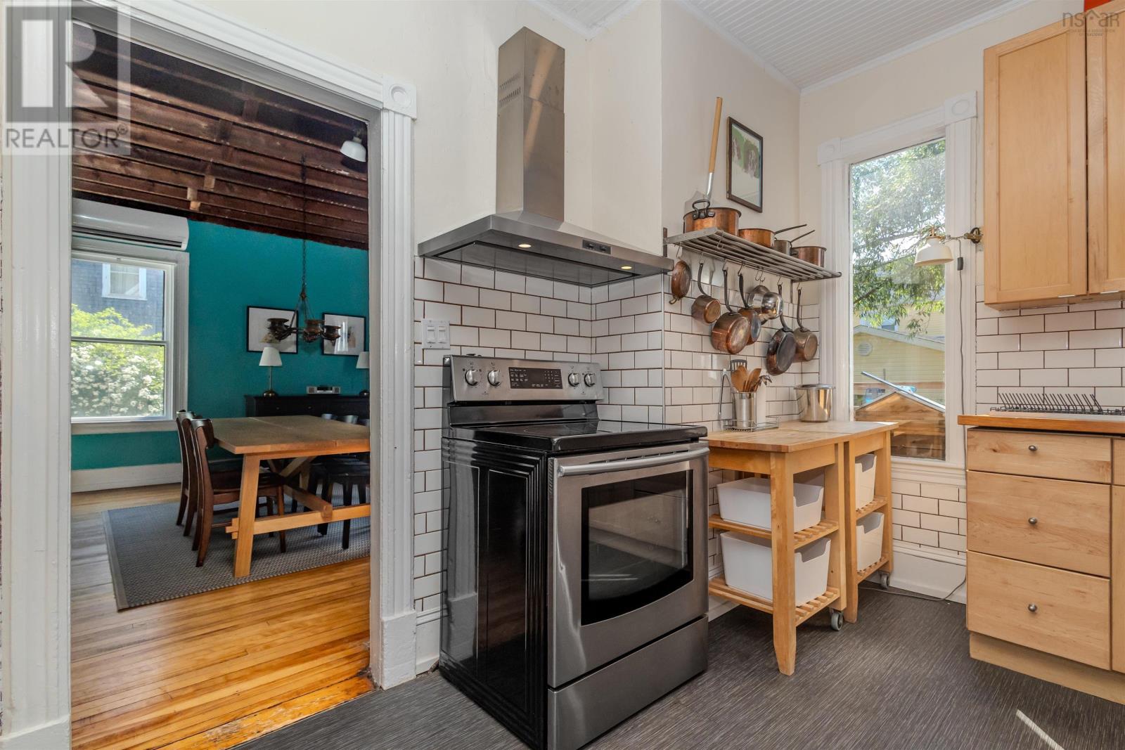 69 Union Street Property Photo 14