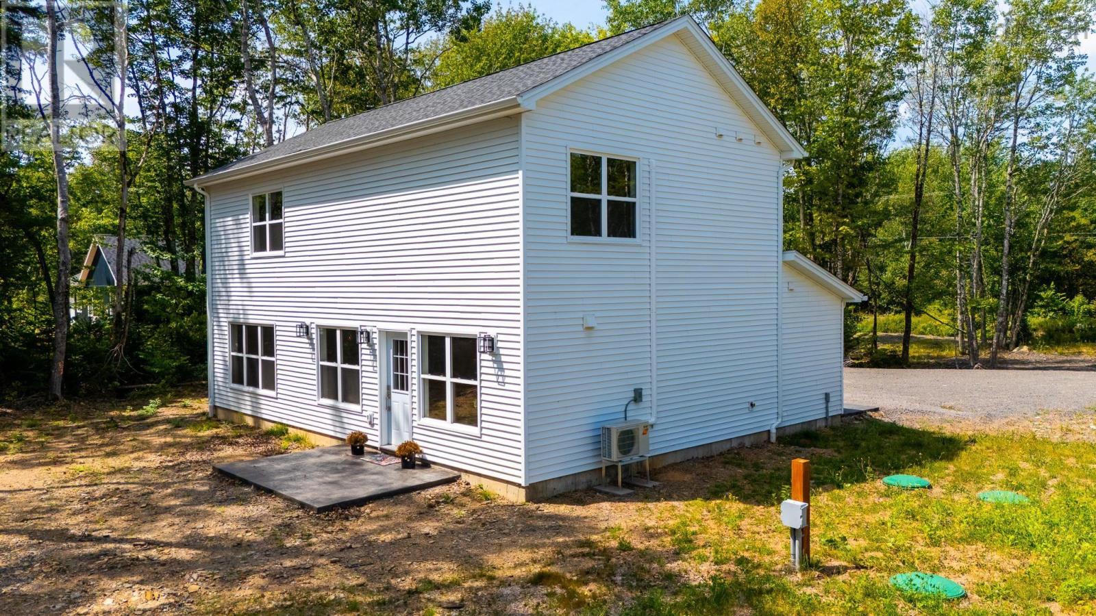 868 Newtonville Road Property Photo 44