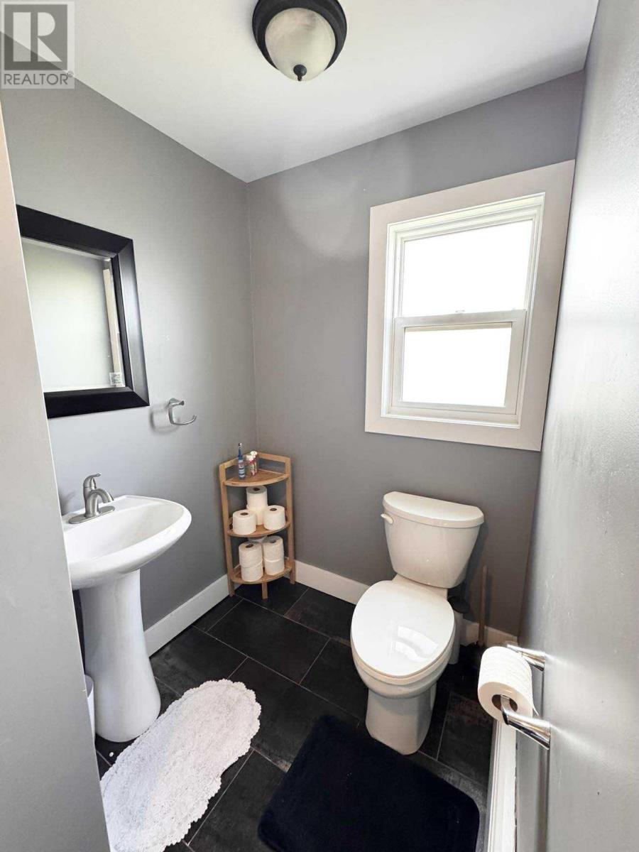 25 Charlotte Drive Property Photo 19