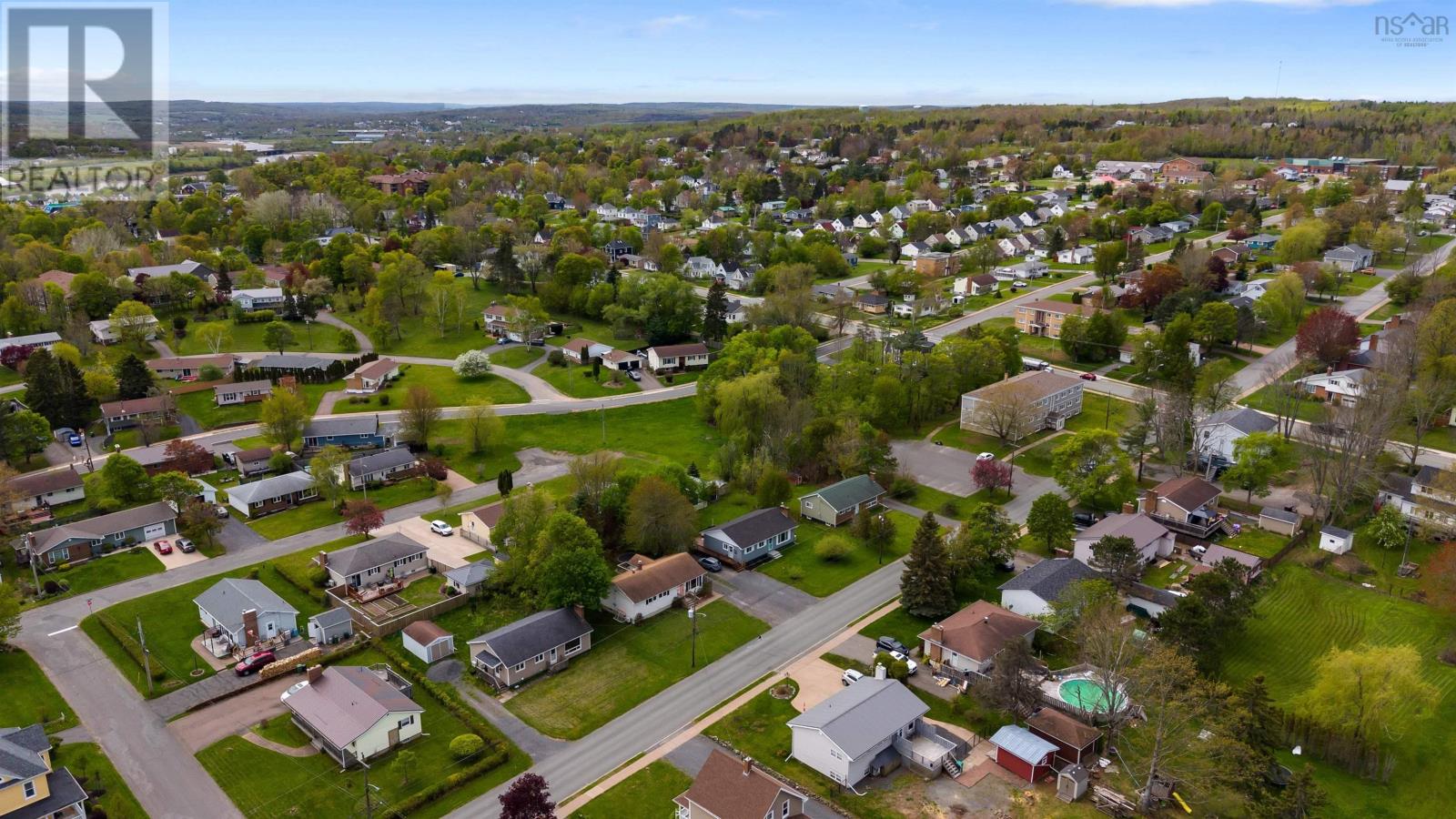 204 Cameron Avenue Property Photo 13