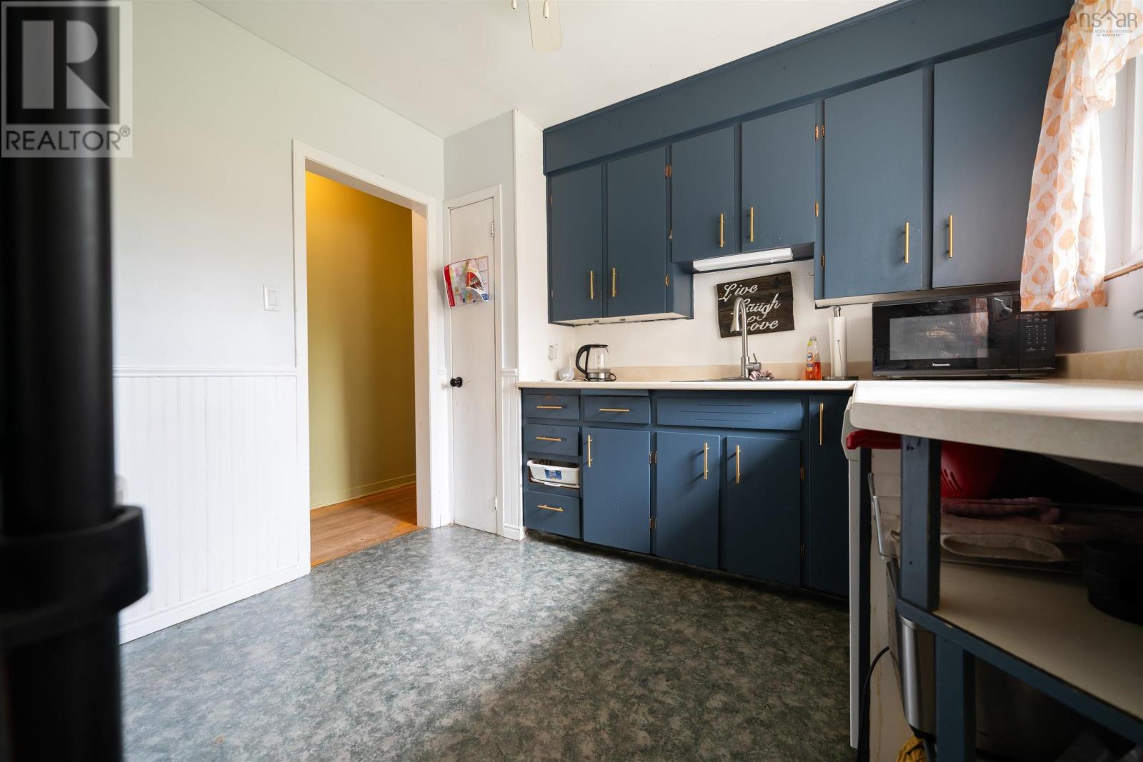 204 Cameron Avenue Property Photo 20