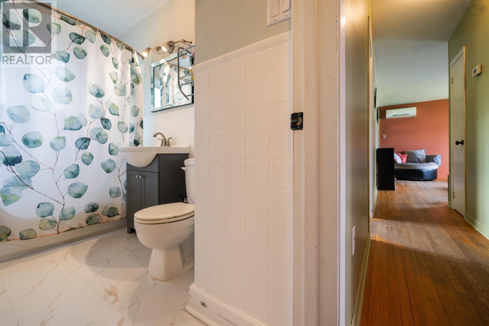 204 Cameron Avenue Property Photo 23