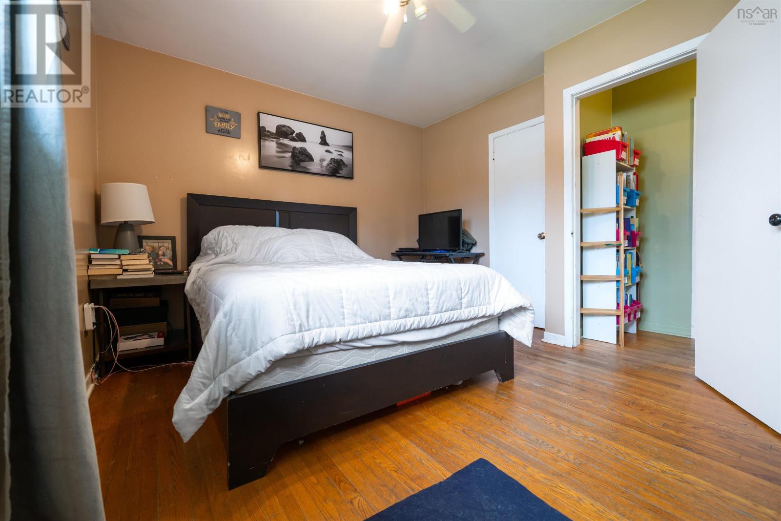 204 Cameron Avenue Property Photo 26