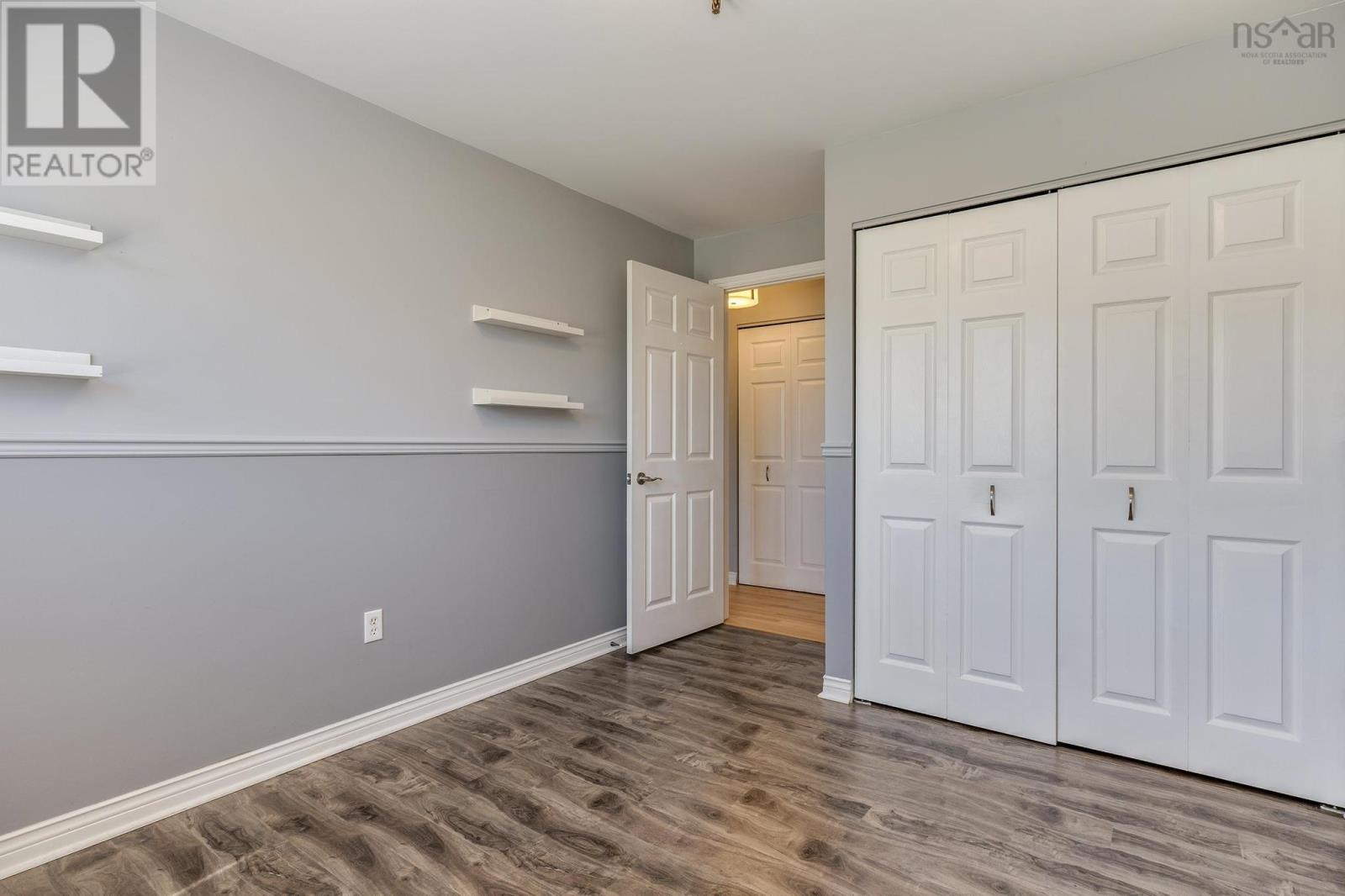 70 Collins Grove #8 Property Photo 22