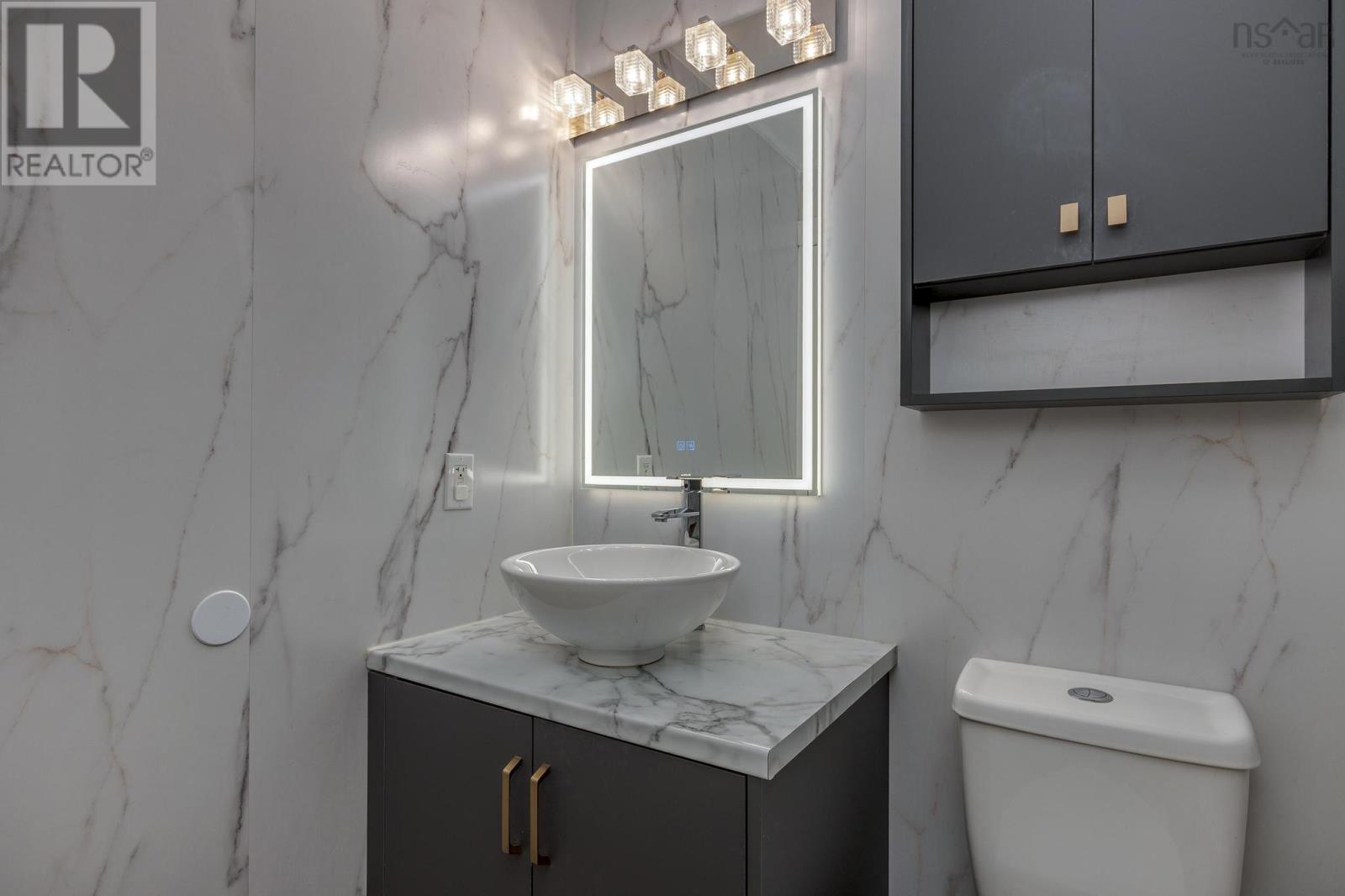 70 Collins Grove #8 Property Photo 25