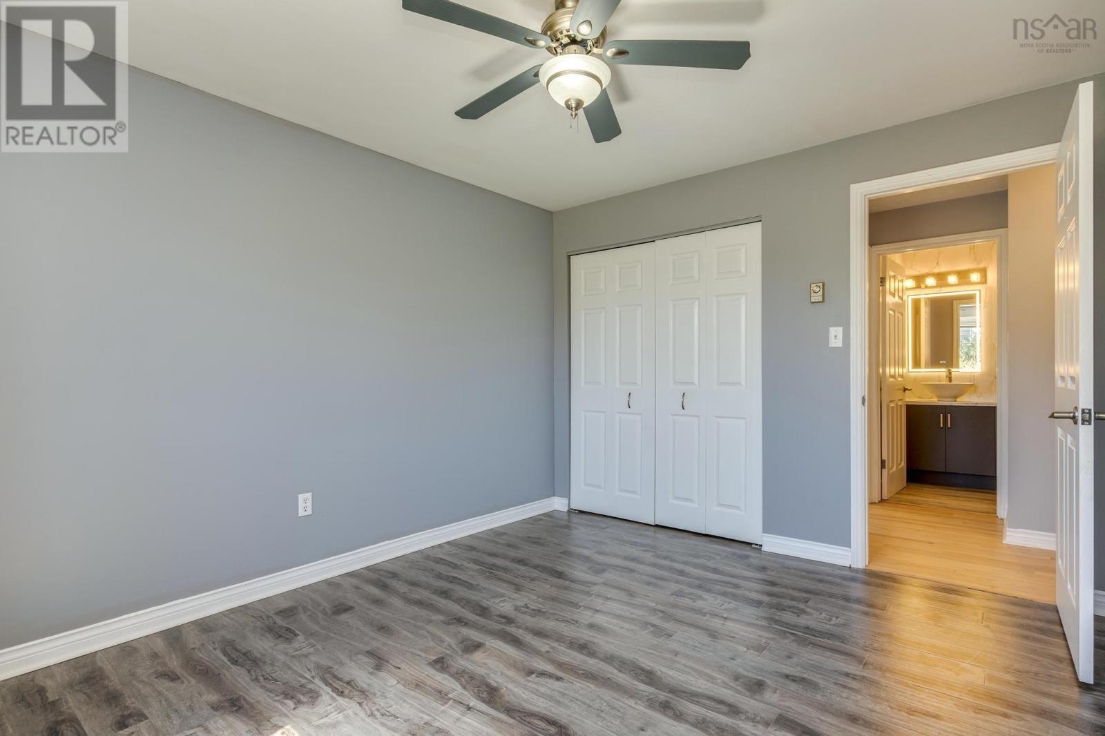 70 Collins Grove #8 Property Photo 31