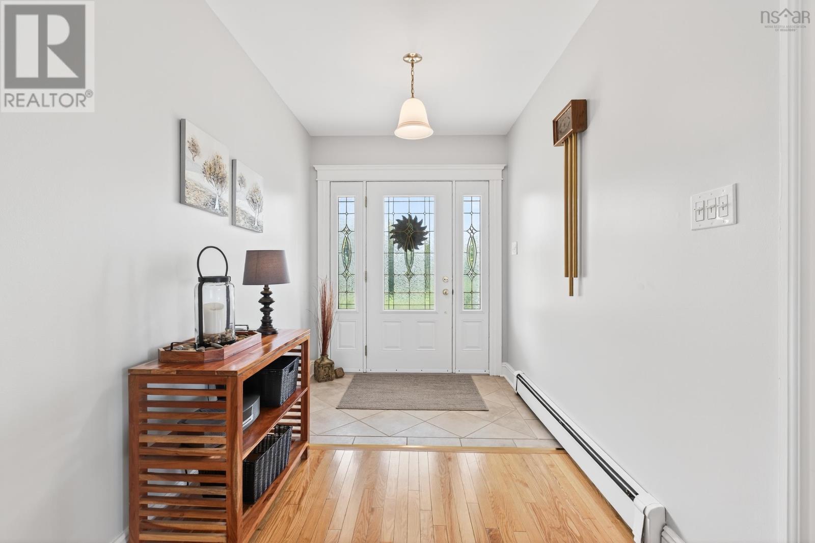 2140 Point Edward Highway Property Photo 16