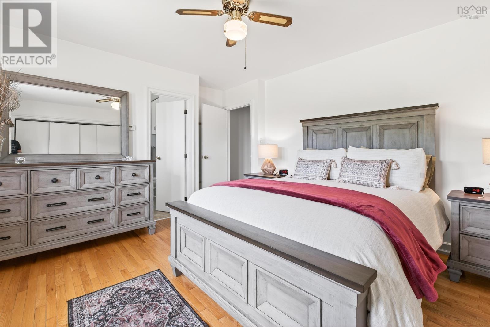 2140 Point Edward Highway Property Photo 27