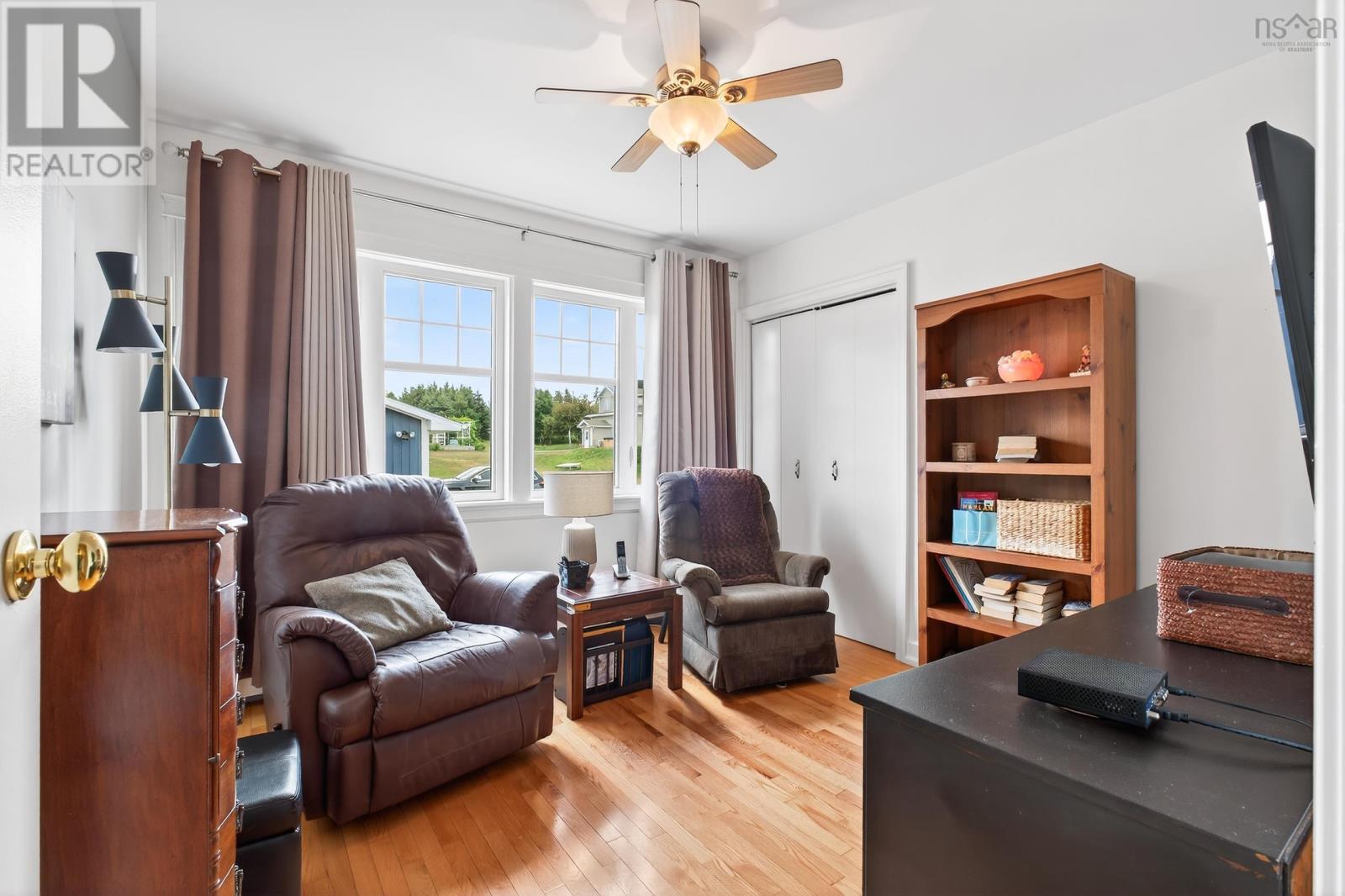 2140 Point Edward Highway Property Photo 33