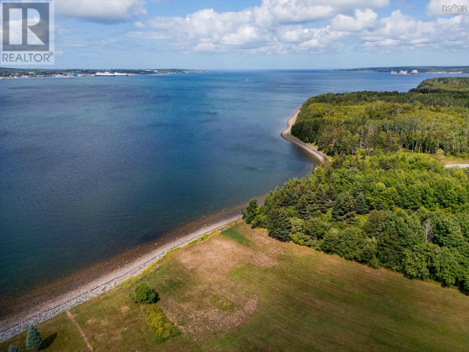 2140 Point Edward Highway Property Photo 39