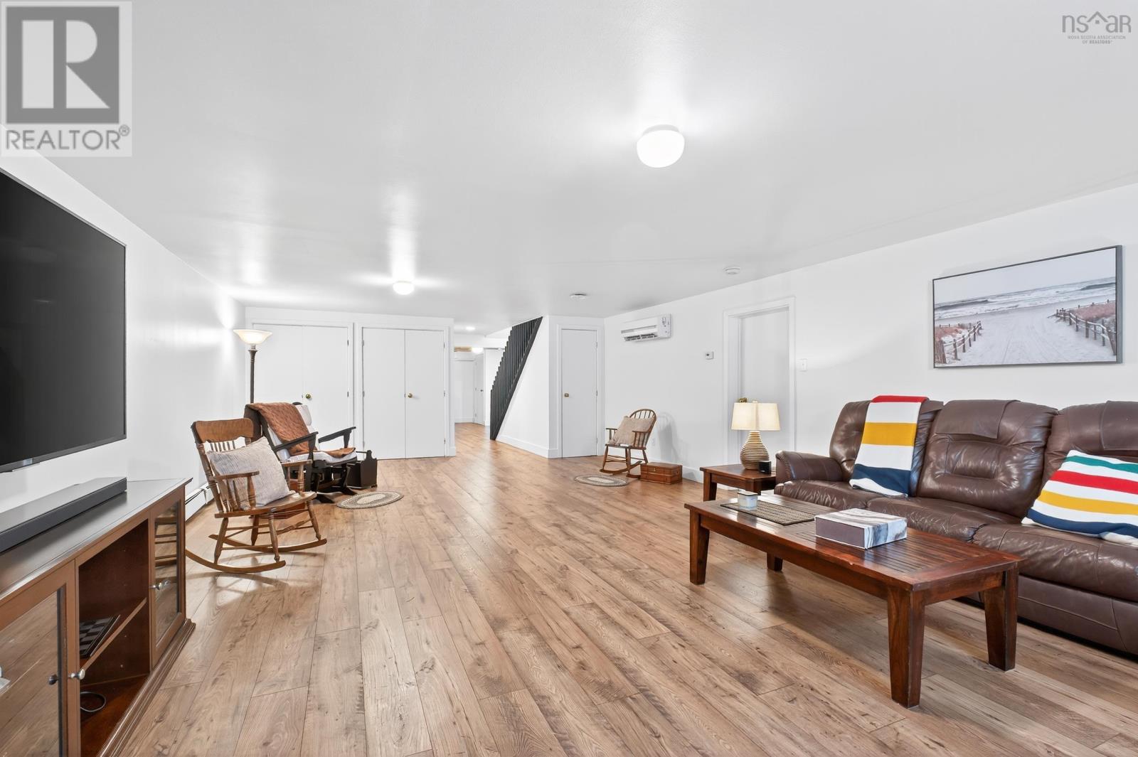 2140 Point Edward Highway Property Photo 48