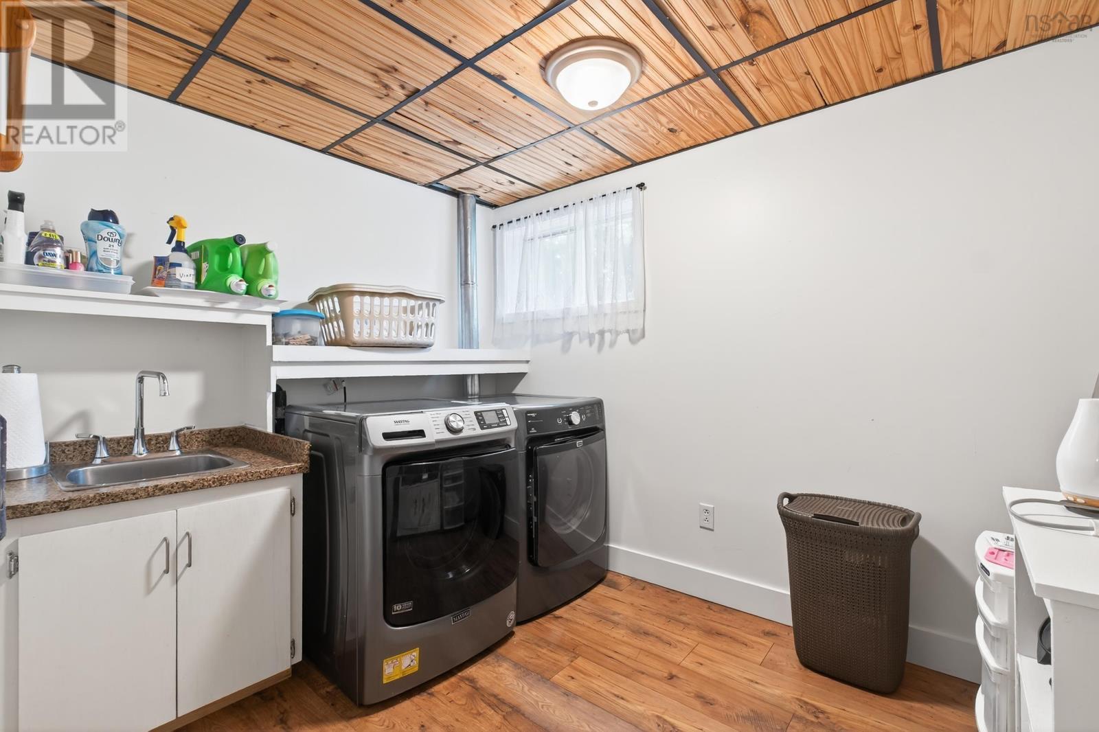 2140 Point Edward Highway Property Photo 49