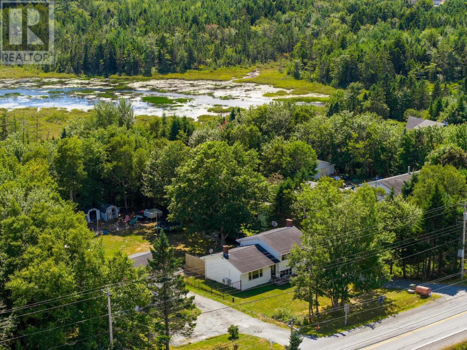 7660 Highway 7 Property Photo 7